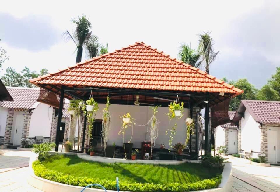 Nhà Nghỉ TRẦN ĐỨC Phu My Ngoại thất bức ảnh