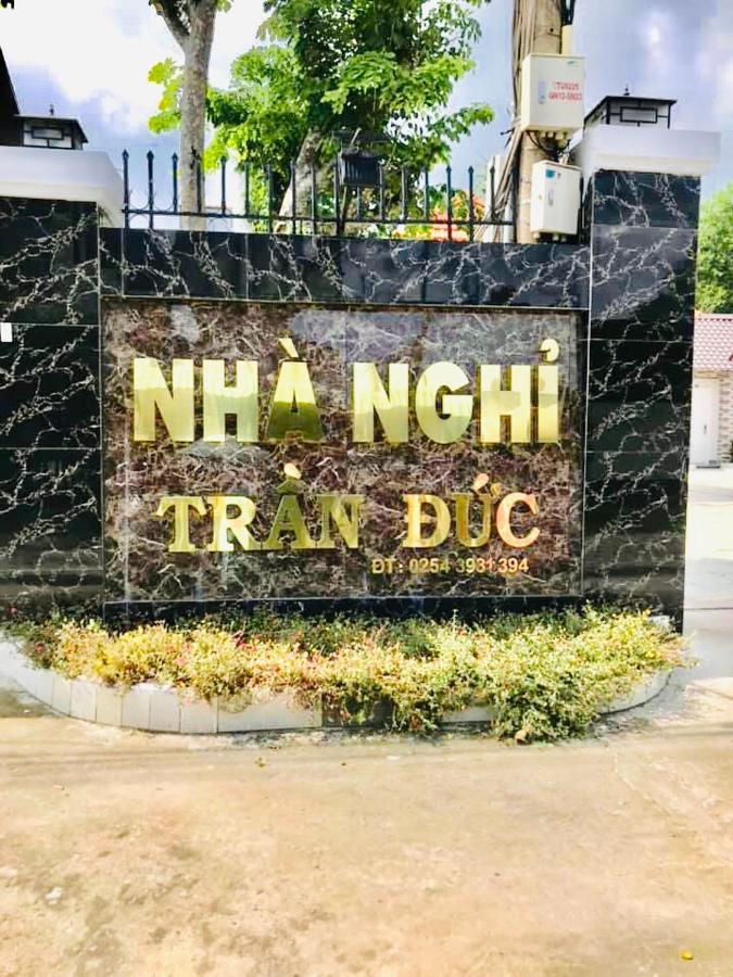 Nhà Nghỉ TRẦN ĐỨC Phu My Ngoại thất bức ảnh